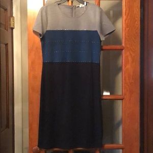 Short sleeve sheath dress